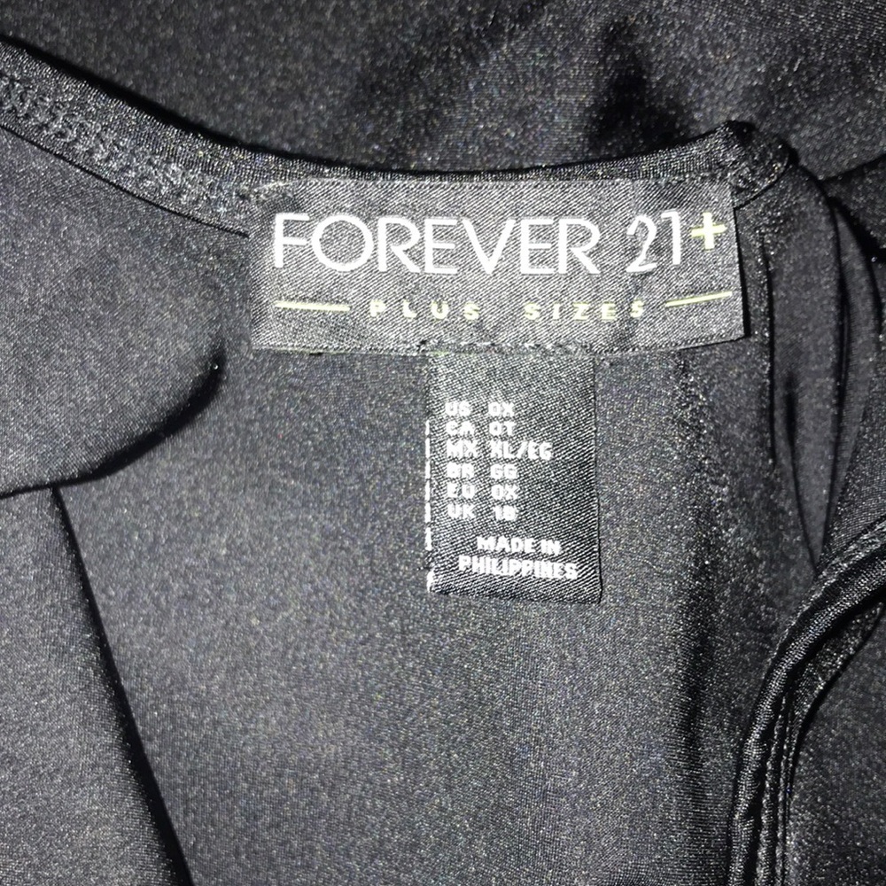 SOLD Last Chance! FOREVER 21 PLUS Slimming Black Bodysuit XL - Picture 8 of 8